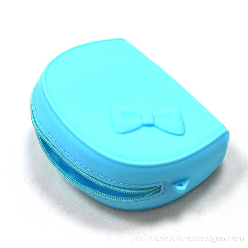 Beautiful Silicone Coin Bag With Zipper & Bowknot